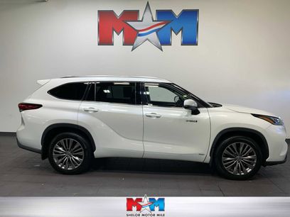 Used 2021 Toyota Highlander Platinum