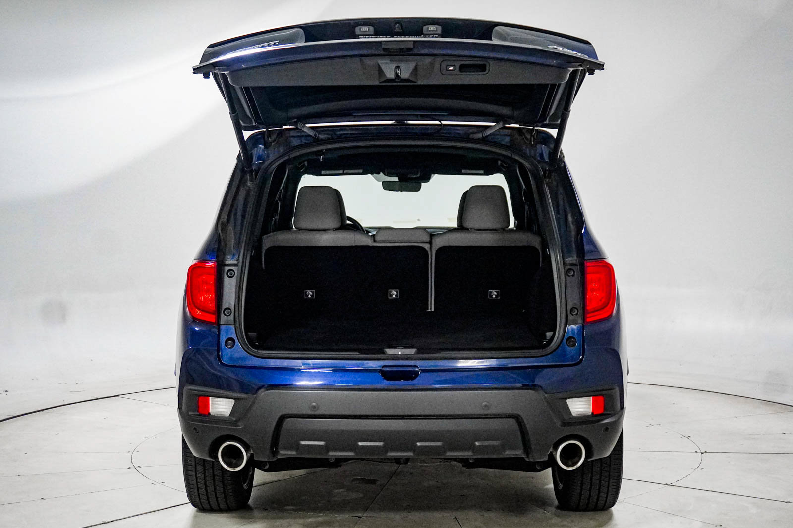 Used 2023 Honda Passport EX-L image 8