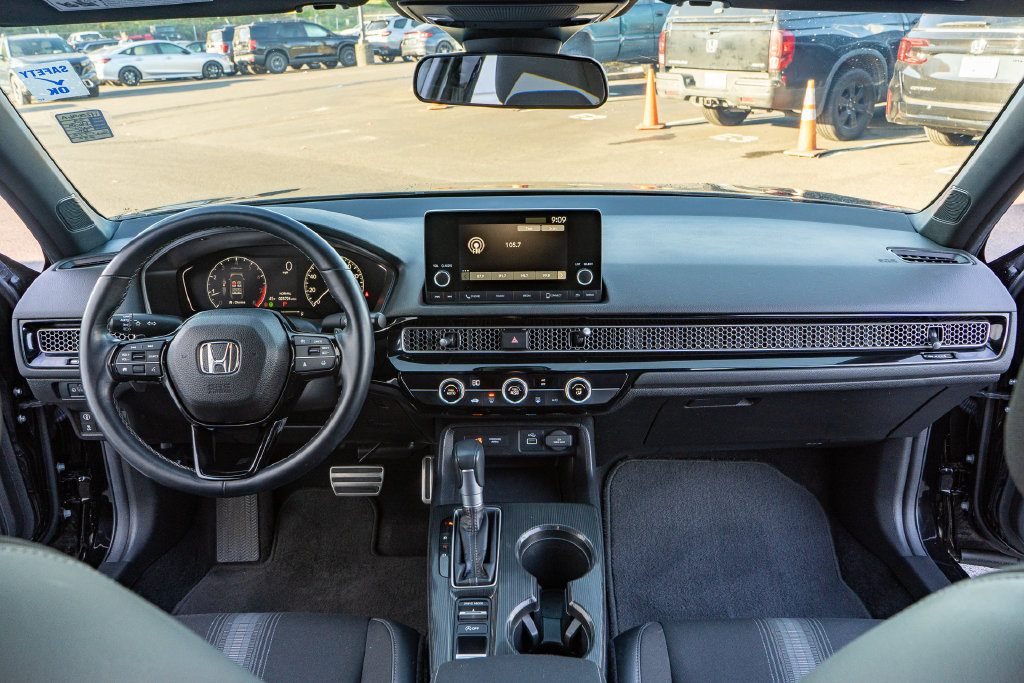Used 2024 Honda Civic Sport image 19