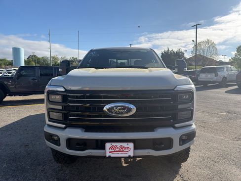 New 2026 Ford F250 Platinum AWD/4WD image 2