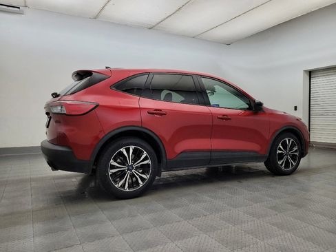 Used 2022 Ford Escape SE w/ SE Sport Appearance Package image 10