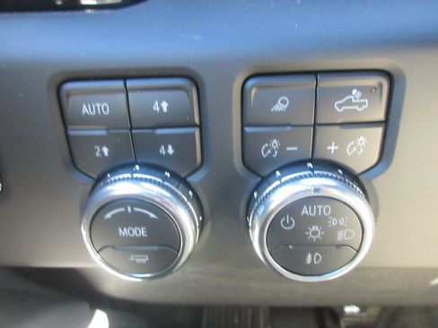 New 2026 GMC Sierra 1500 AT4 w/ AT4 Premium Package image 20