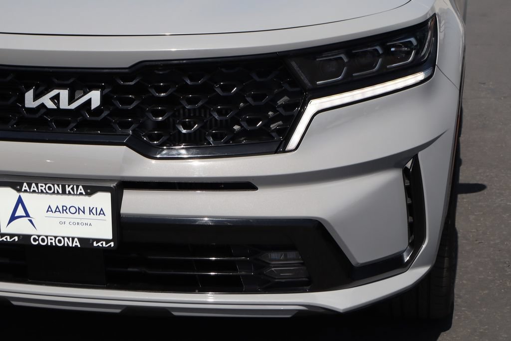 Used 2023 Kia Sorento SX FWD image 8