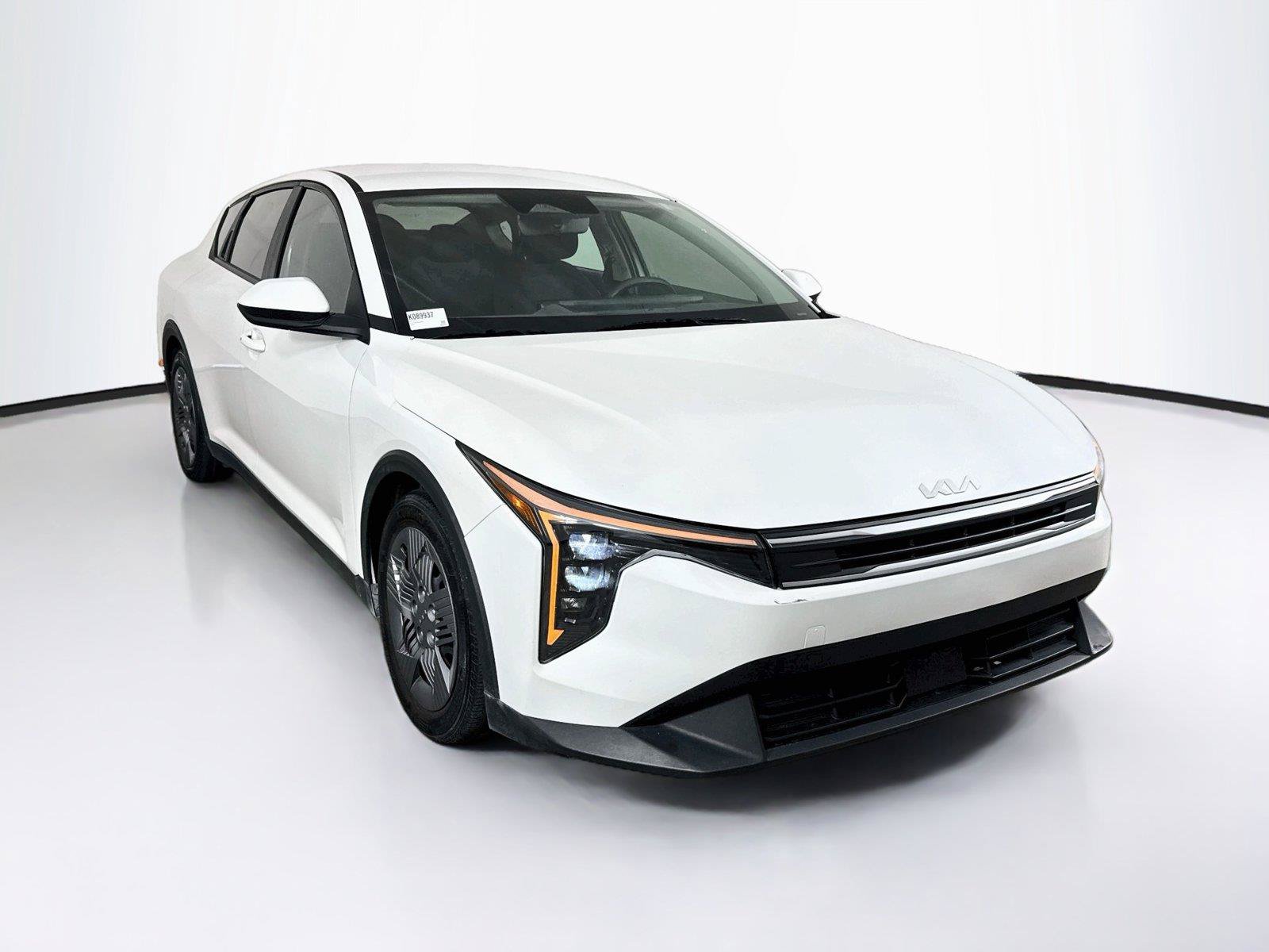 Used 2025 Kia K4 FWD image 6