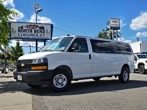 Used 2023 Chevrolet Express 3500 LS RWD image 1