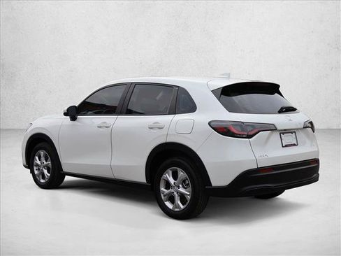 Used 2025 Honda HR-V LX image 7