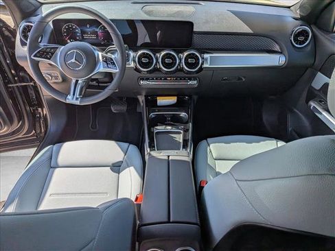 New 2026 Mercedes-Benz GLB 250 image 12