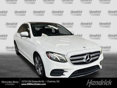 Certified 2017 Mercedes-Benz E 300 image 1