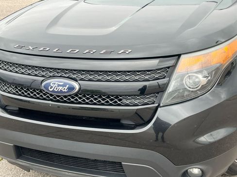 Used 2014 Ford Explorer Sport w/ Equipment Group 401A AWD/4WD image 11