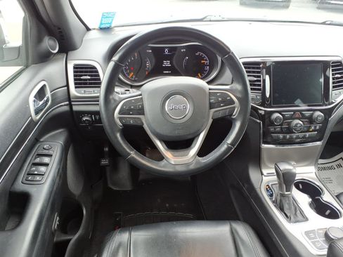 Used 2022 Jeep Grand Cherokee Limited AWD/4WD image 12