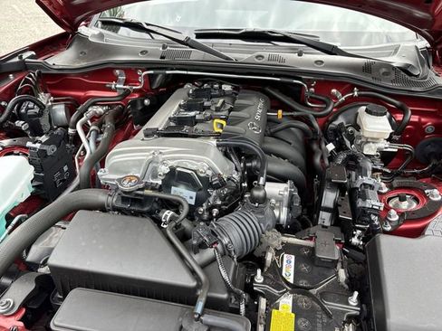 Certified 2025 MAZDA MX-5 Miata Grand Touring RWD image 28