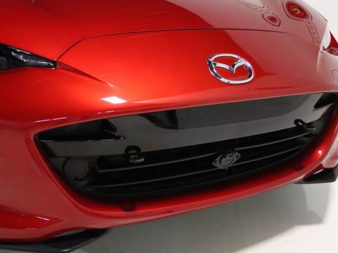 Used 2016 MAZDA MX-5 Miata Grand Touring RWD image 38