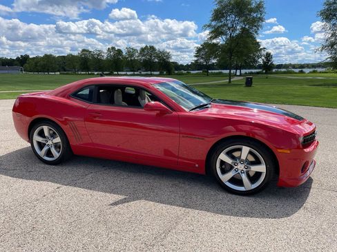 Used 2010 Chevrolet Camaro SS w/ LPO, Ground Effects Package RWD image 52