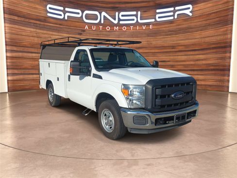 Used 2016 Ford F250 XL w/ Power Equipment Group RWD image 9