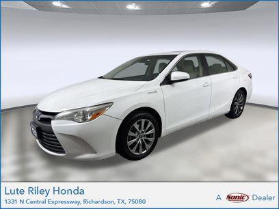 Used 2017 Toyota Camry XLE w/ Moonroof Package