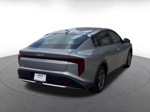 Used 2025 Kia K4 FWD image 14