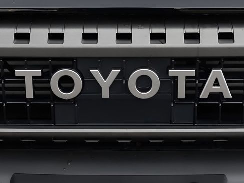 Used 2024 Toyota Land Cruiser AWD/4WD image 8