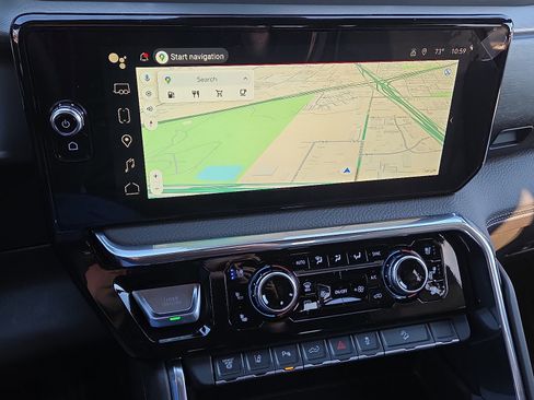 New 2026 GMC Sierra 2500 Denali w/ Denali Reserve Package image 11