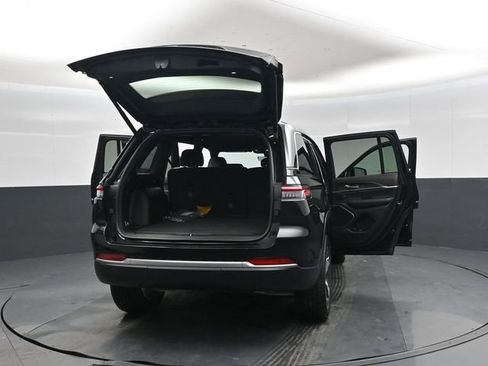 New 2026 Jeep Grand Cherokee Limited RWD image 48
