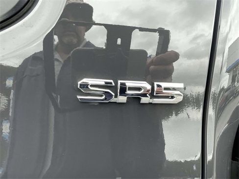 Used 2025 Toyota Tacoma SR5 image 12