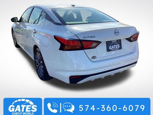 Used 2025 Nissan Altima 2.5 SV image 6