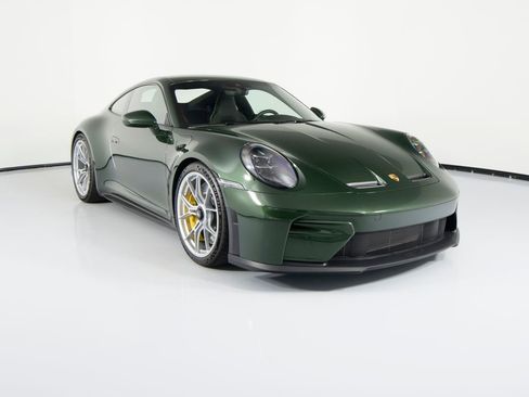 Certified 2025 Porsche 911 GT3 RWD image 13
