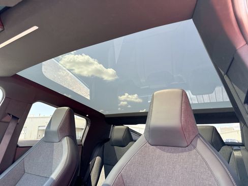 Used 2026 Tesla Cybertruck AWD Crew Cab image 16