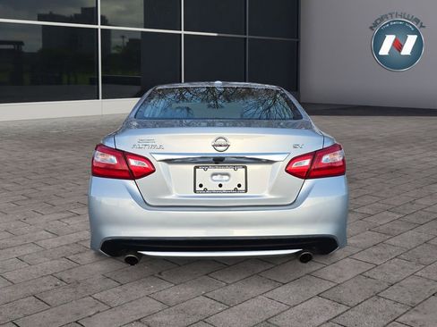 Used 2017 Nissan Altima 2.5 SV image 4