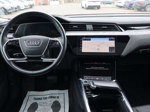 Used 2021 Audi e-tron Premium w/ Convenience Plus Package image 12