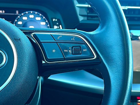 Used 2024 Audi A3 2.0T Premium image 28