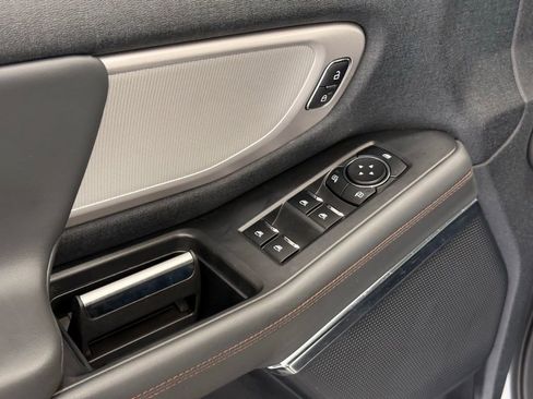 Certified 2025 Ford Expedition Max Active AWD/4WD image 23