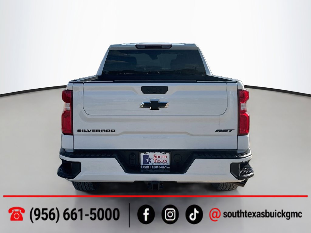 Used 2025 Chevrolet Silverado 1500 RST w/ Dark Appearance Package RWD image 7