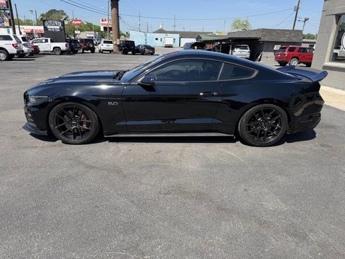 Used 2016 Ford Mustang GT image 24