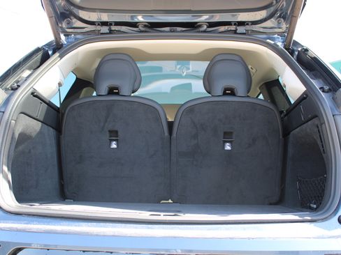 New 2025 Volvo EX90 Ultra image 40