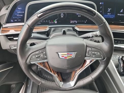 Certified 2024 Cadillac Escalade ESV Premium Luxury AWD/4WD image 13