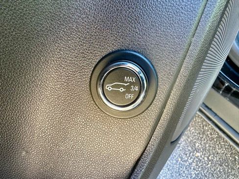 Used 2019 Chevrolet Blazer RS w/ Sun and Wheels Package image 19