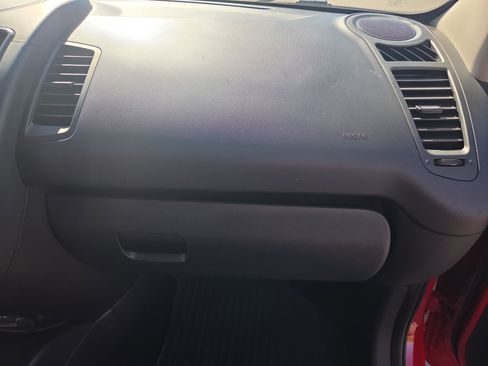 Used 2013 Kia Soul FWD image 27