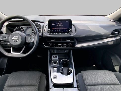 Used 2024 Nissan Rogue SV FWD image 15