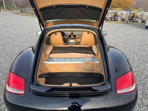 Used 2011 Porsche Cayman image 12