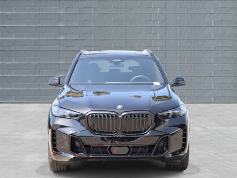 Used 2026 BMW X5 sDrive40i w/ M Sport Package image 3