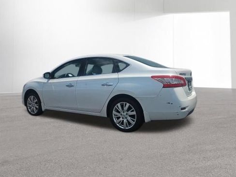 Used 2014 Nissan Sentra SL w/ Premium Package FWD image 5