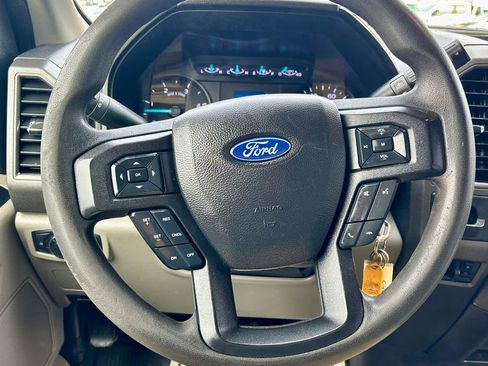 Used 2020 Ford F450 XL w/ Power Equipment Group image 22