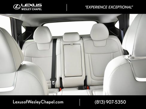 Used 2025 Hyundai Tucson Limited w/ Tow & Go Package image 27