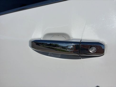 Used 2022 Chevrolet Silverado 2500 High Country w/ Z71 Off-Road Package image 61