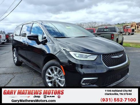 New 2026 Chrysler Pacifica Select image 1