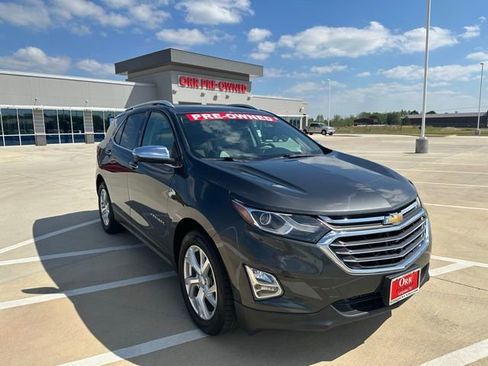 Used 2018 Chevrolet Equinox Premier image 5