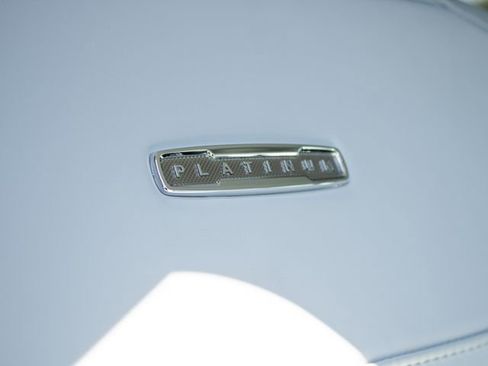 Used 2025 Ford Expedition Max Platinum image 17