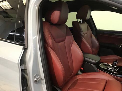 Used 2023 BMW X4 M40i w/ Premium Package image 16