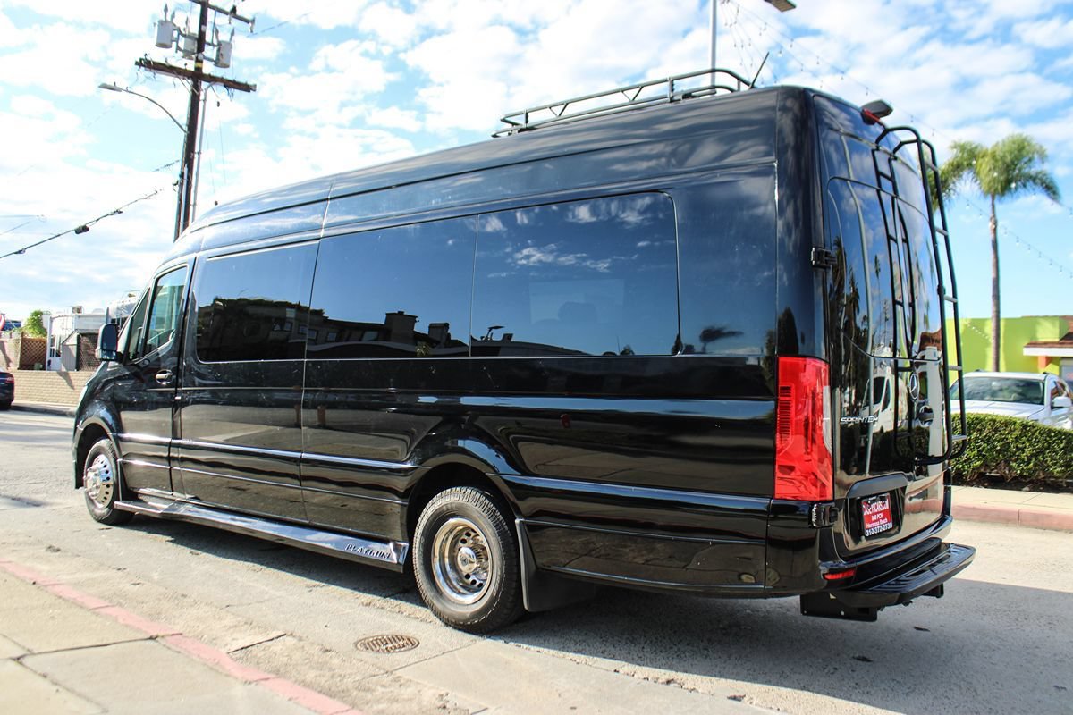 Used 2019 Mercedes-Benz Sprinter 170 image 3