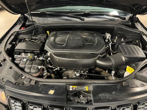 Used 2022 Jeep Grand Cherokee Laredo X image 43